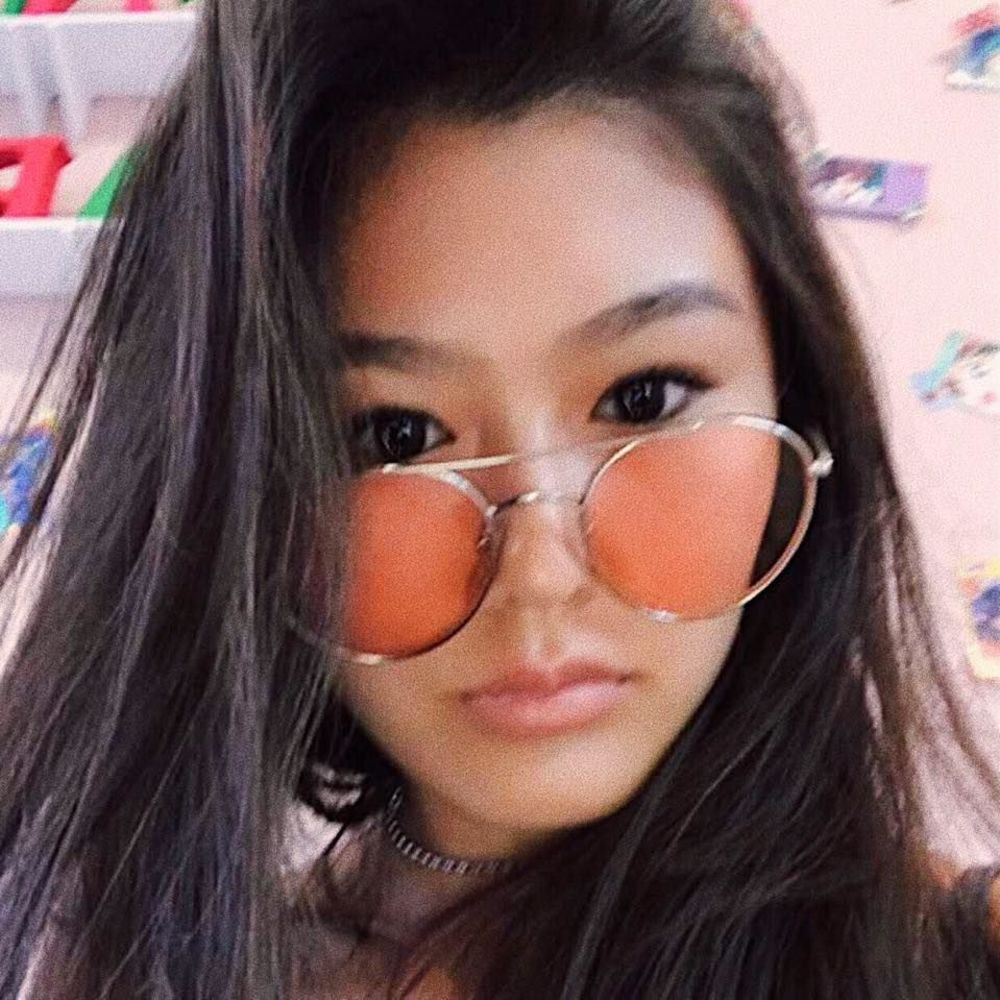 Meet your Posher, Miu